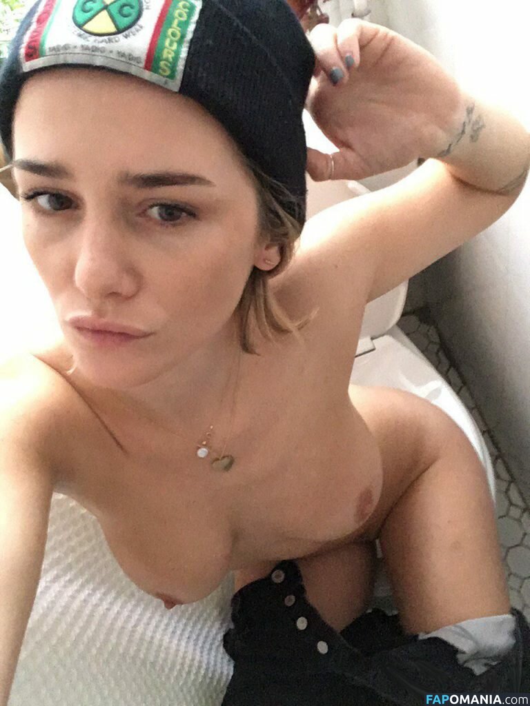 Addison Timlin Nahý Uniklá fotka #42