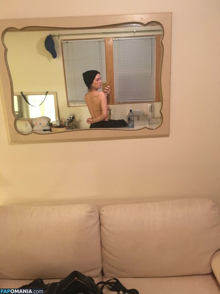 Addison Timlin Nahý Uniklá fotka #51