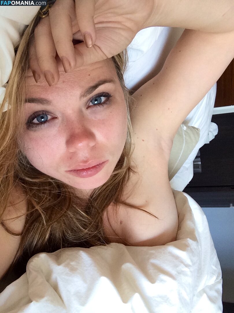 Amanda Fuller Nahý Uniklá fotka #2