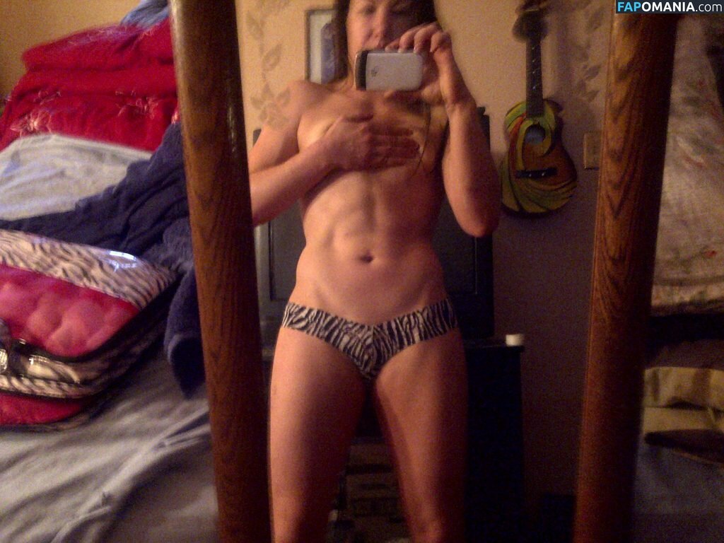 Angela Magana Nahý Uniklá fotka #17
