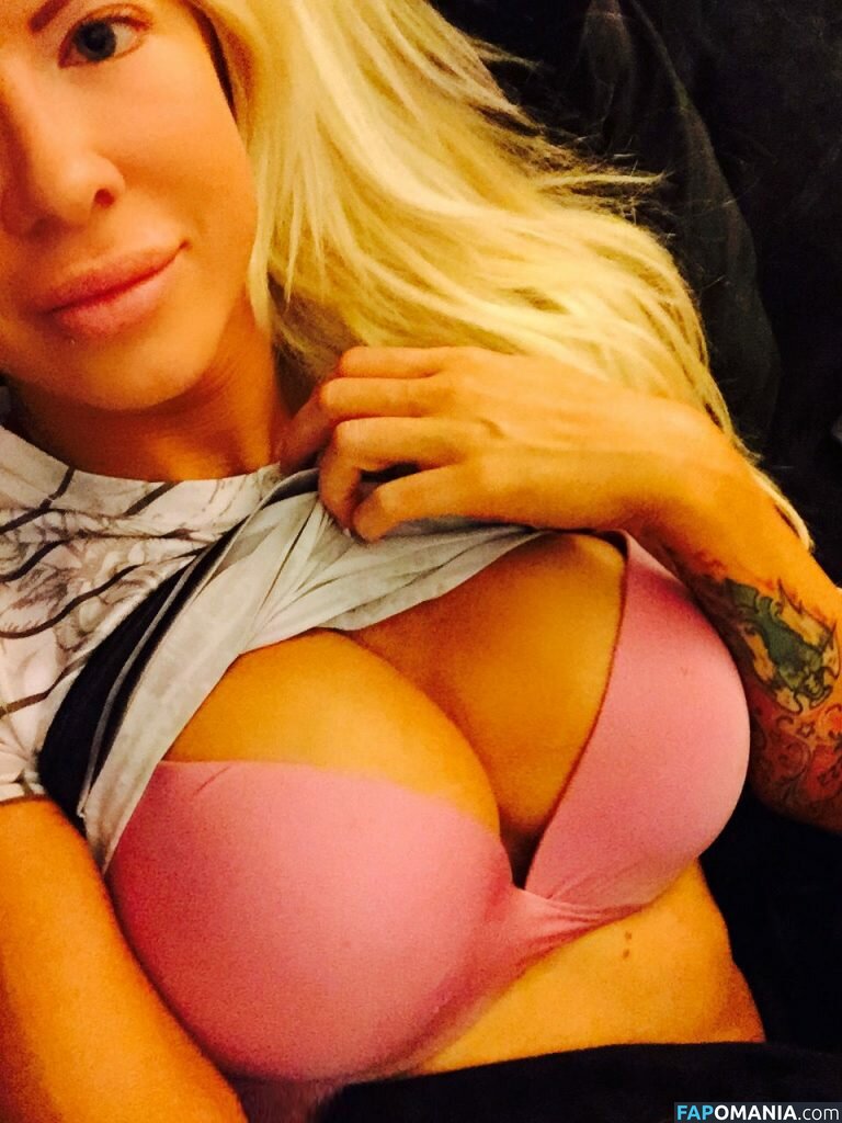 Angelina Love Nahý Uniklá fotka #4