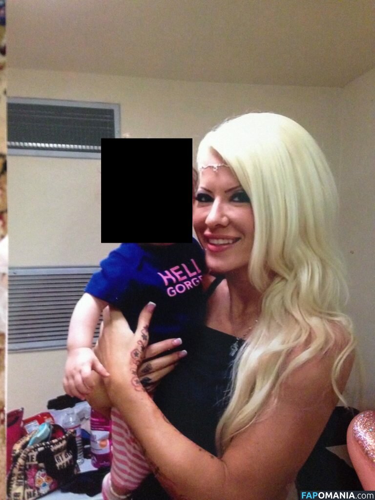 Angelina Love Nahý Uniklá fotka #33