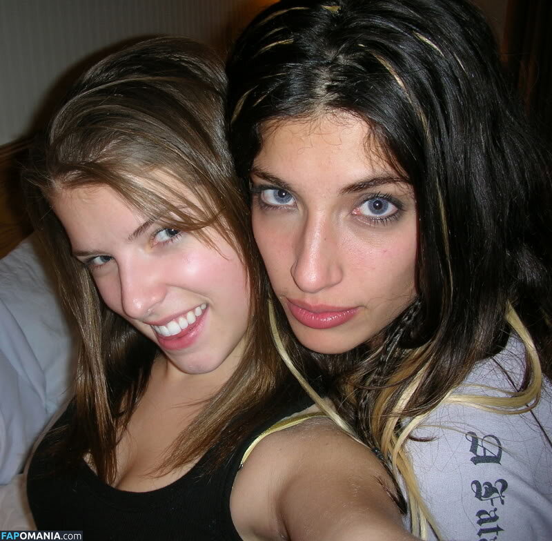 Anna Kendrick Nahý Uniklá fotka #44