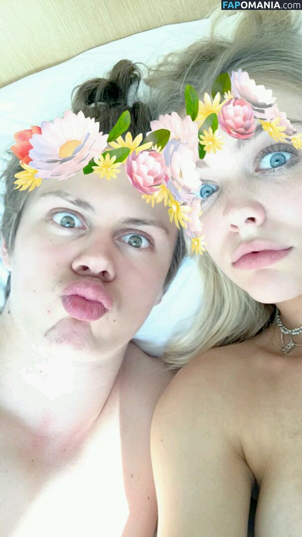 Annika Boron Nahý Uniklá fotka #16