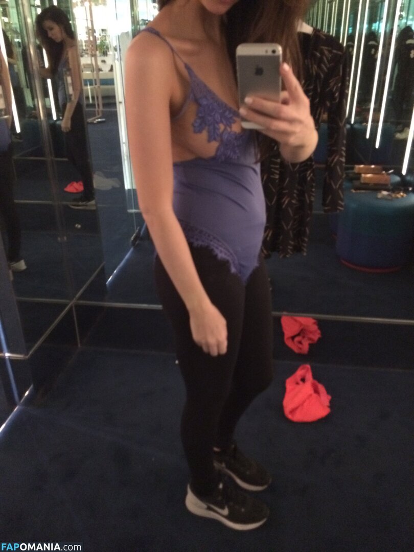 Ashley Mulheron Nahý Uniklá fotka #68