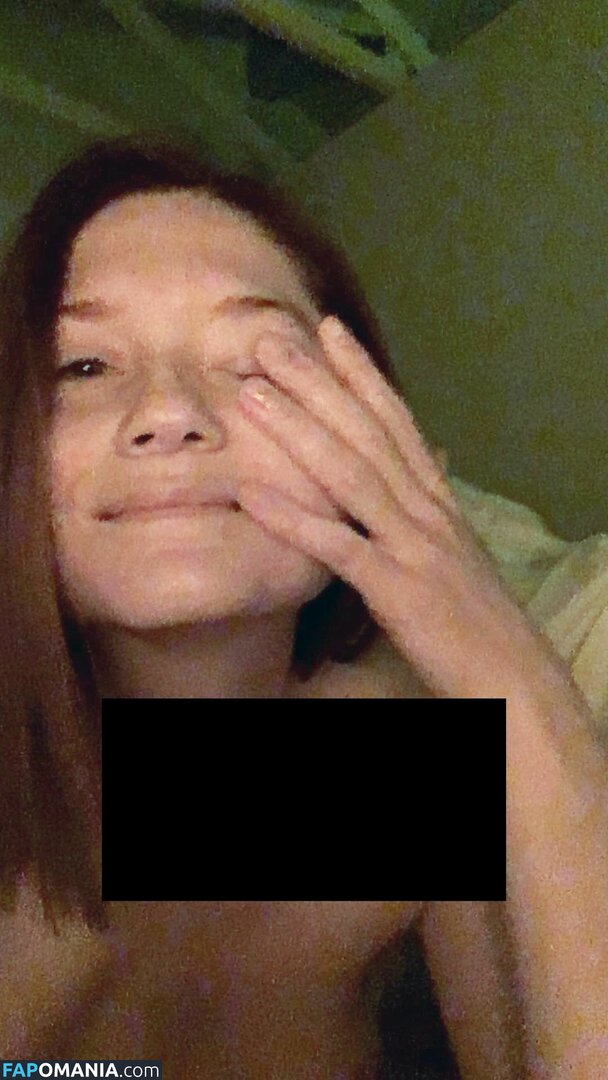 Bonnie Wright Nahý Uniklá fotka #5