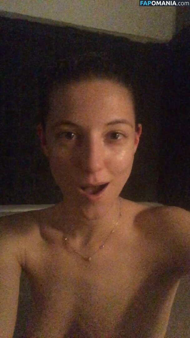 Caitlin Gerard Nahý Uniklá fotka #10