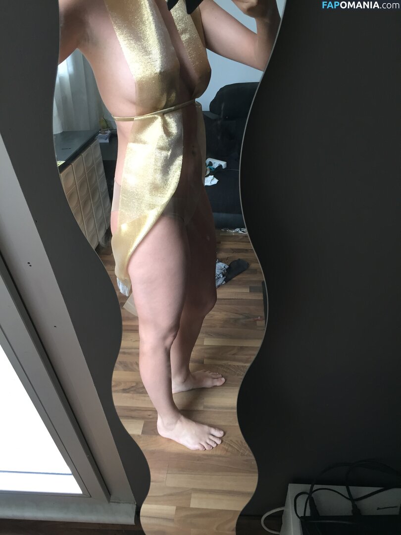 Carina Schwarz Nahý Uniklá fotka #62