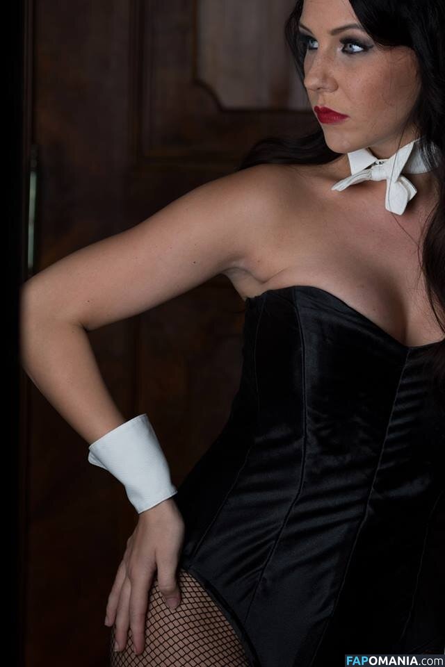 Carina Schwarz Nahý Uniklá fotka #159