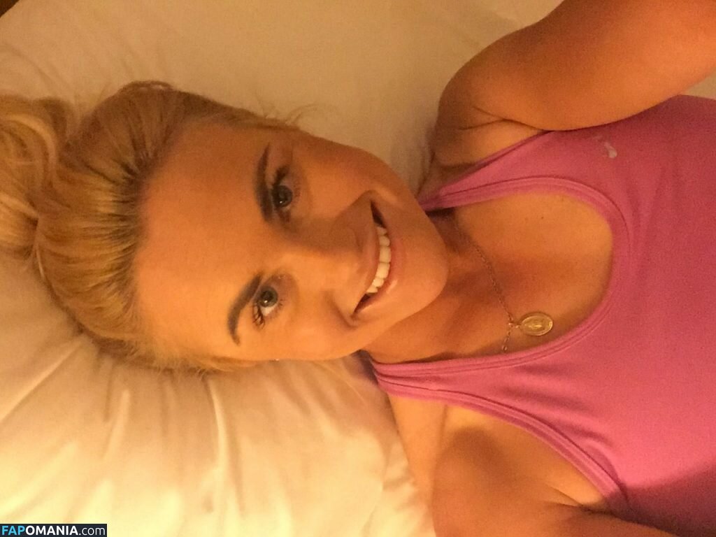 Carly Booth Nahý Uniklá fotka #58