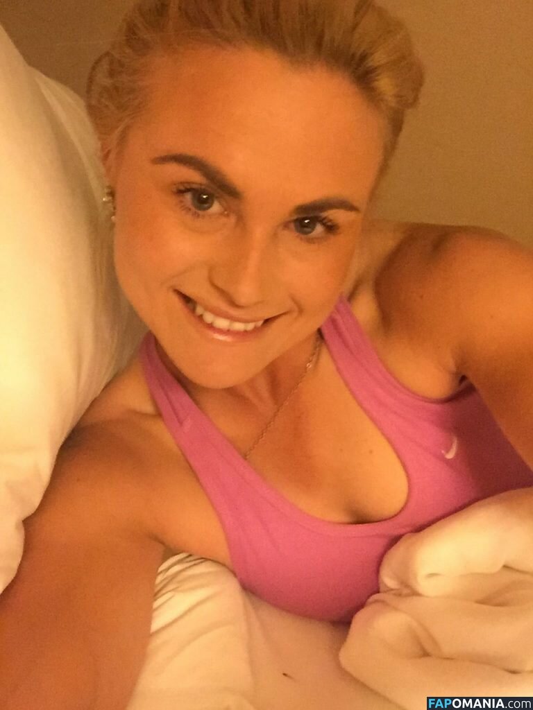 Carly Booth Nahý Uniklá fotka #59