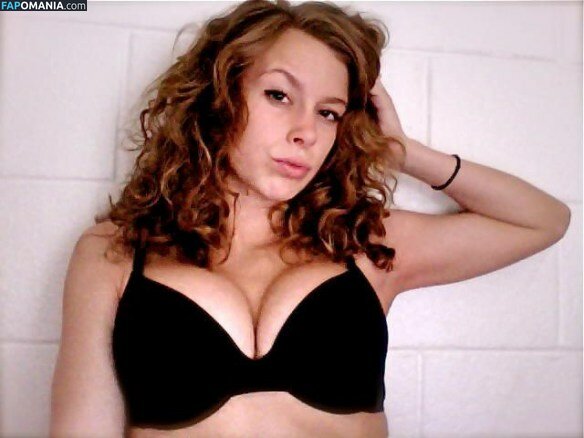 Carly Simmons Nahý Uniklá fotka #40