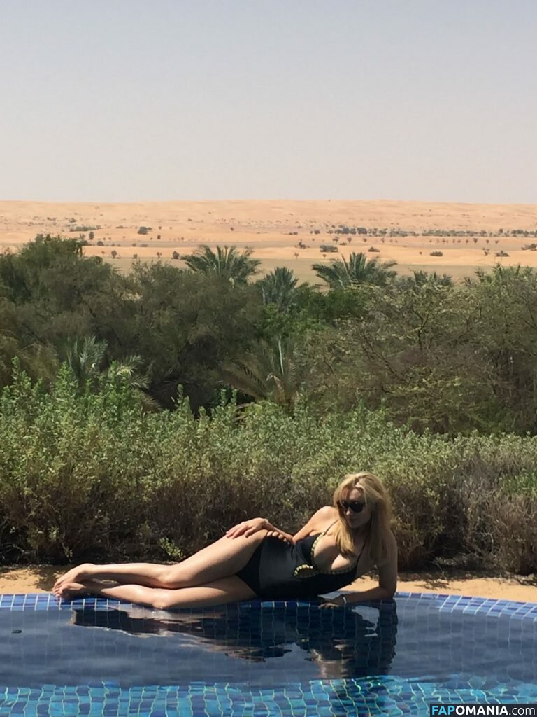 Catherine Tyldesley Nahý Uniklá fotka #9