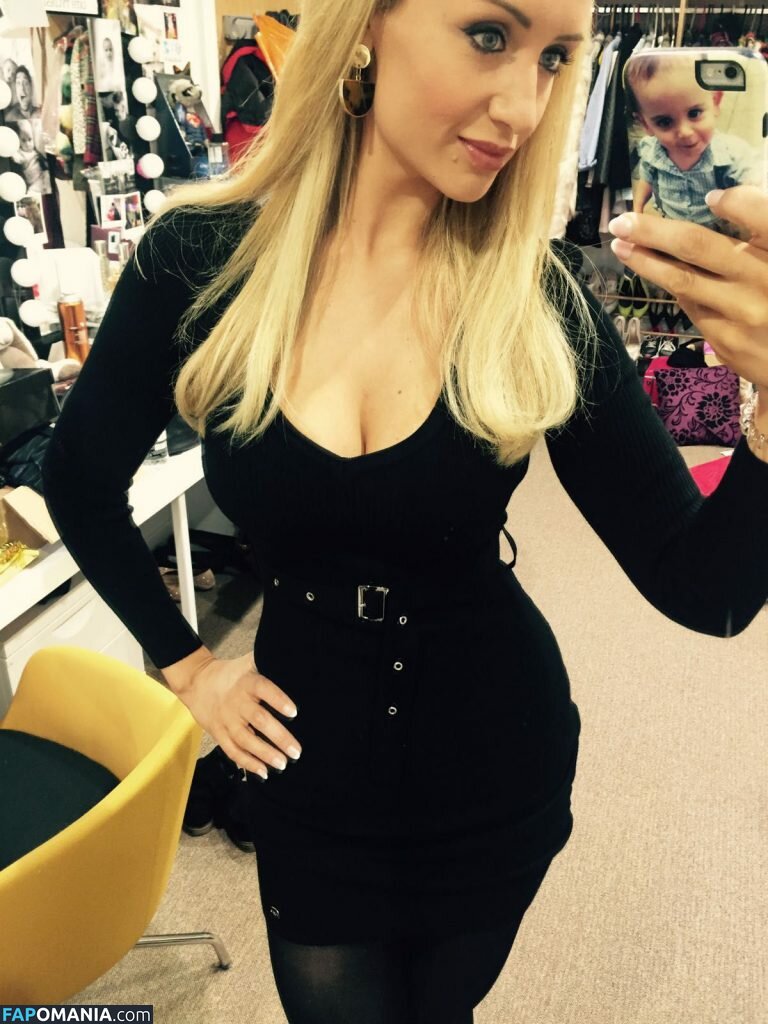 Catherine Tyldesley Nahý Uniklá fotka #58