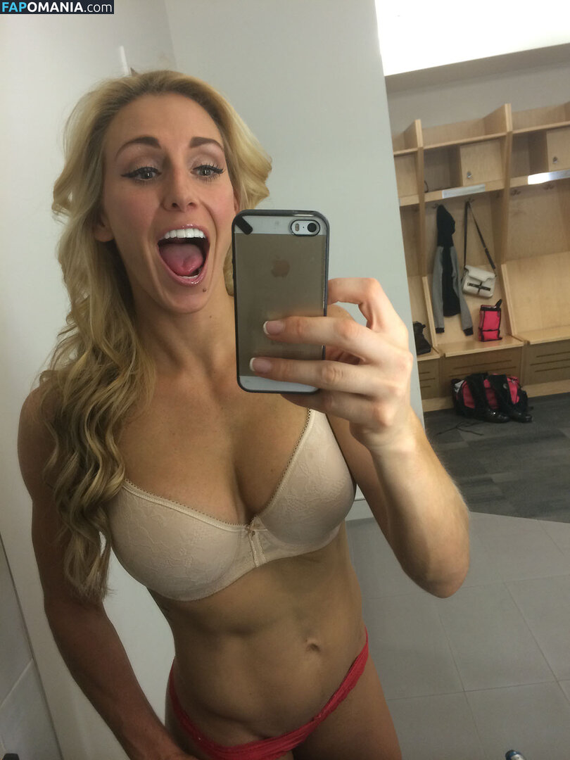 Charlotte Flair Nahý Uniklá fotka #11