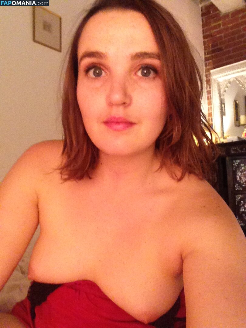 Chloe Fineman Nahý Uniklá fotka #6