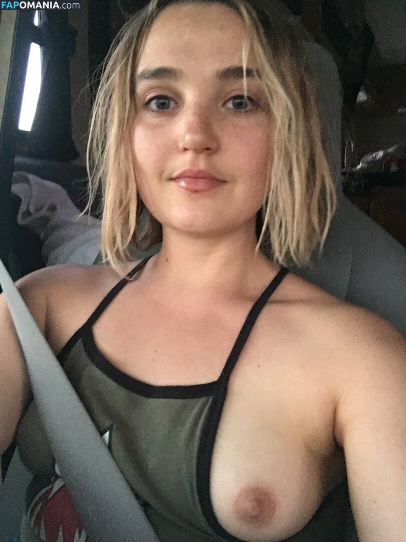 Chloe Fineman Nahý Uniklá fotka #7