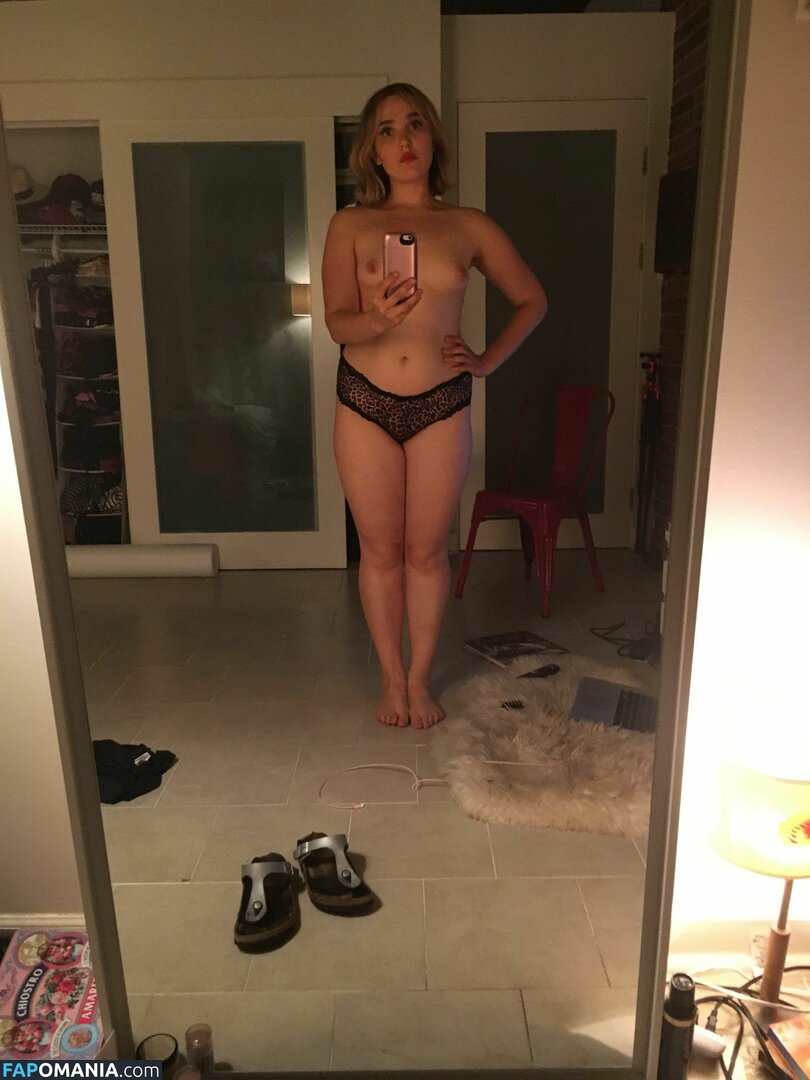 Chloe Fineman Nahý Uniklá fotka #18