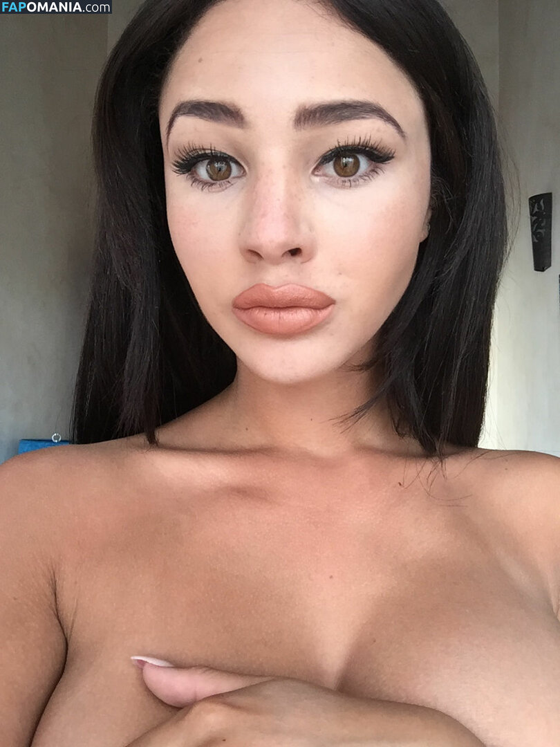 Courtnie Quinlan Nahý Uniklá fotka #25