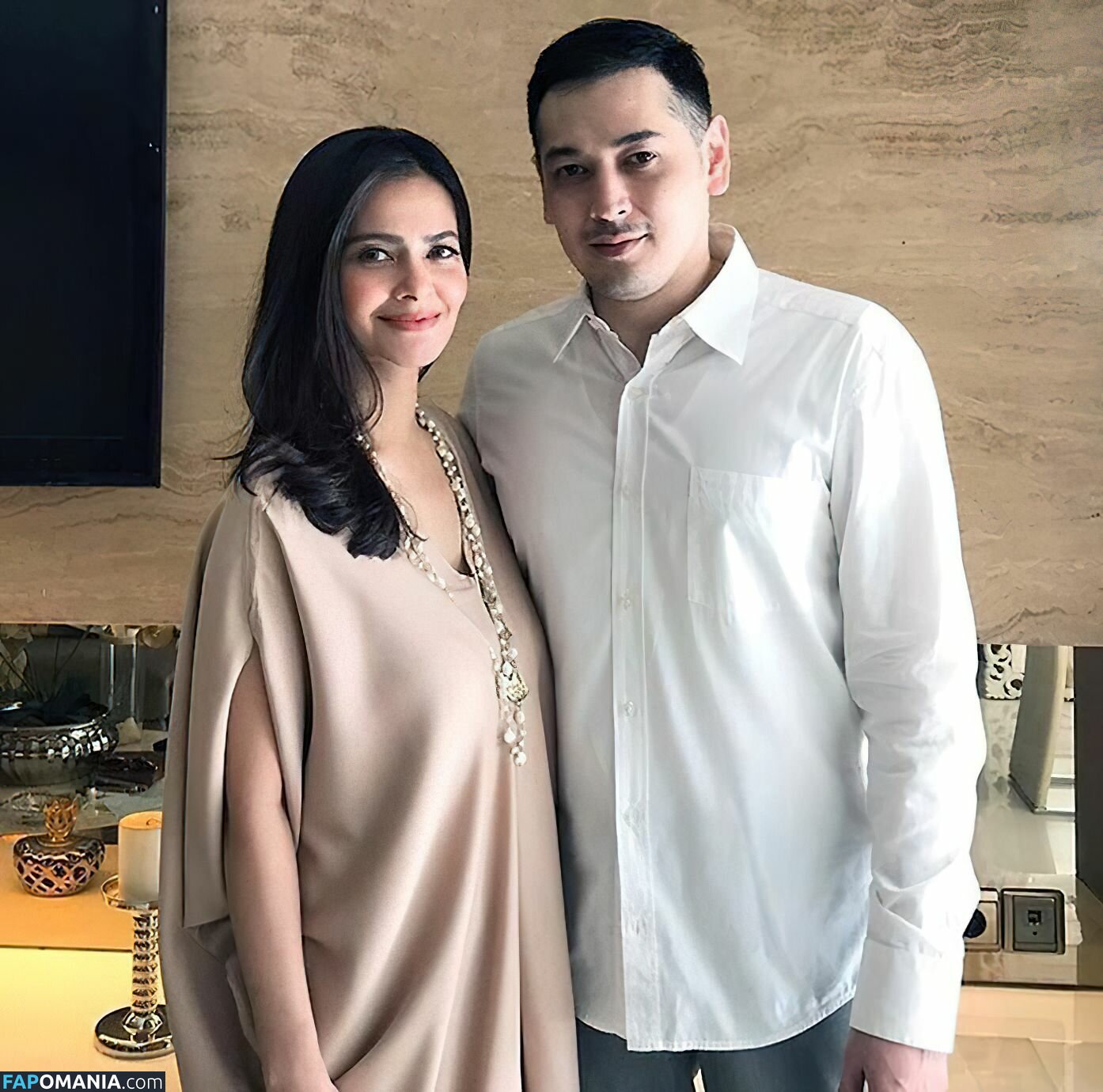 Cut Tari Nahý Uniklá fotka #54