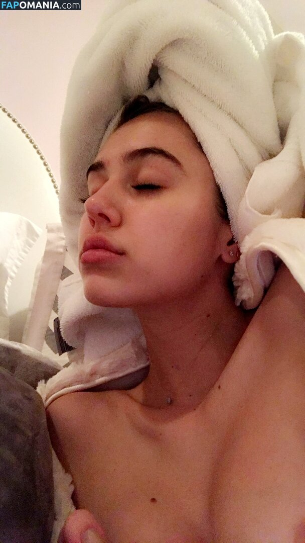 Delilah Belle Hamlin Nahý Uniklá fotka #49