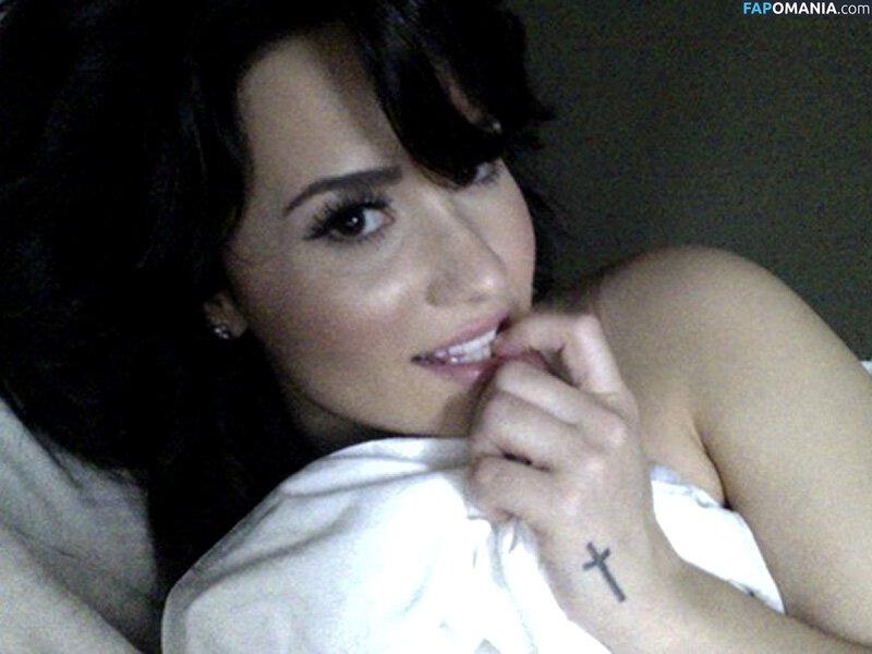 Demi Lovato Nahý Uniklá fotka #4