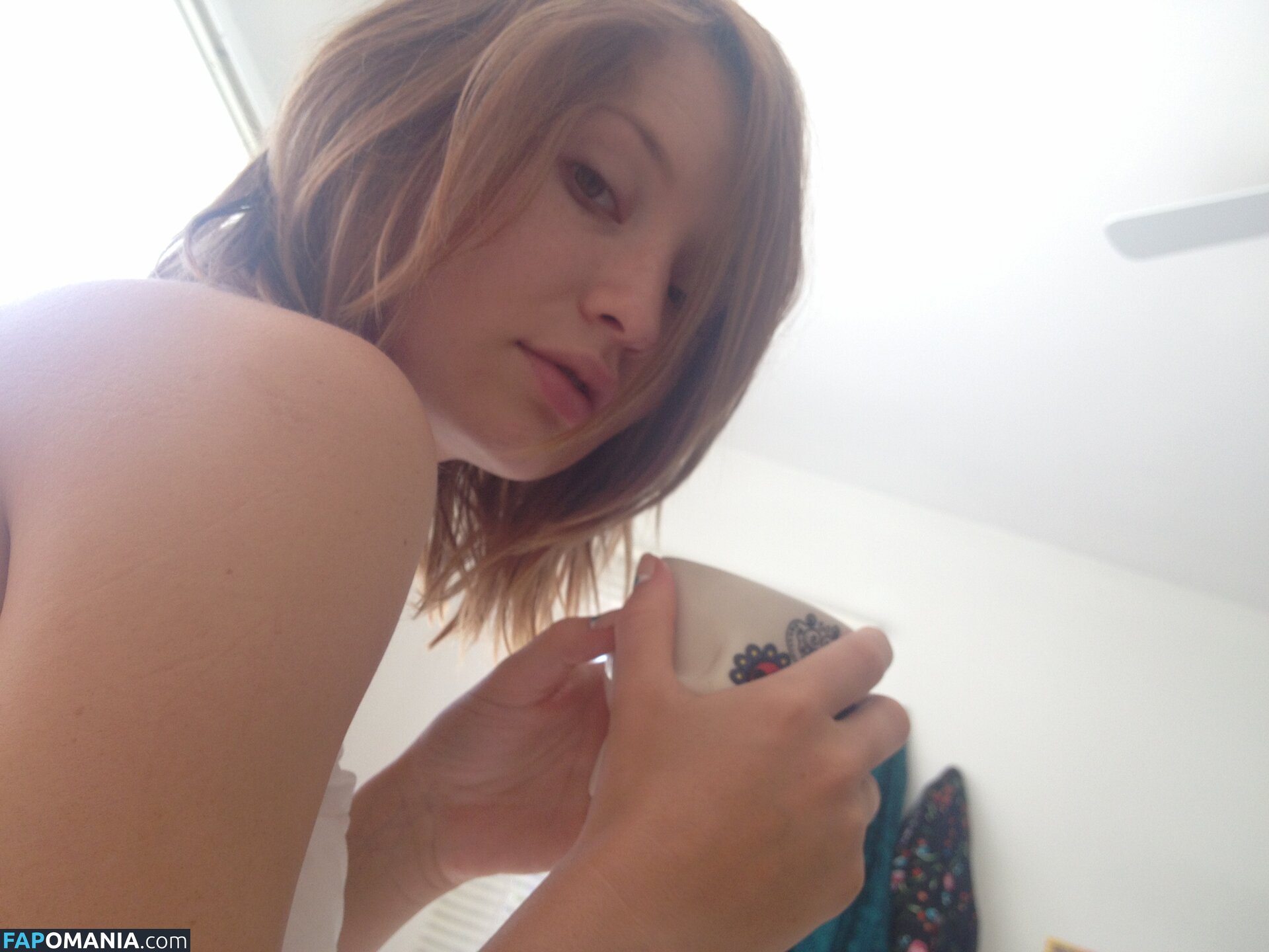 Emily Browning Nahý Uniklá fotka #13
