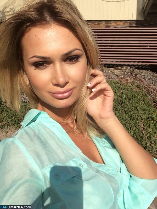 Emma Hernan Nahý Uniklá fotka #195