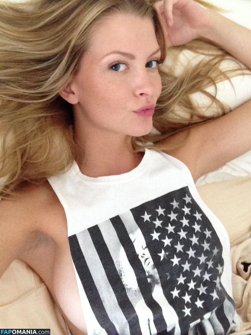 Erin Cummins Nahý Uniklá fotka #33