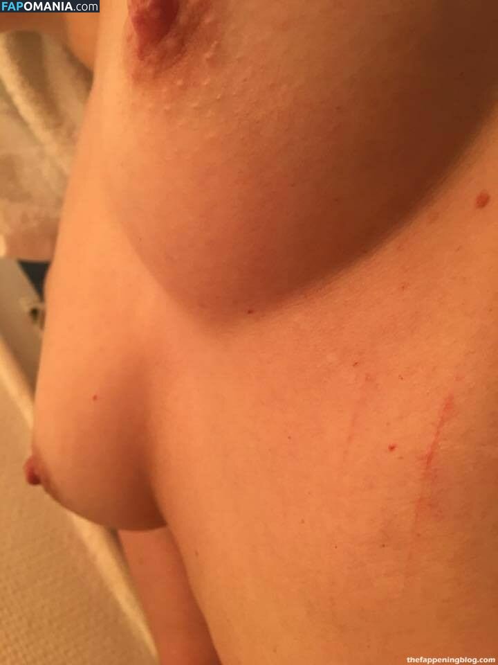 Fleur Geffrier Nahý Uniklá fotka #46