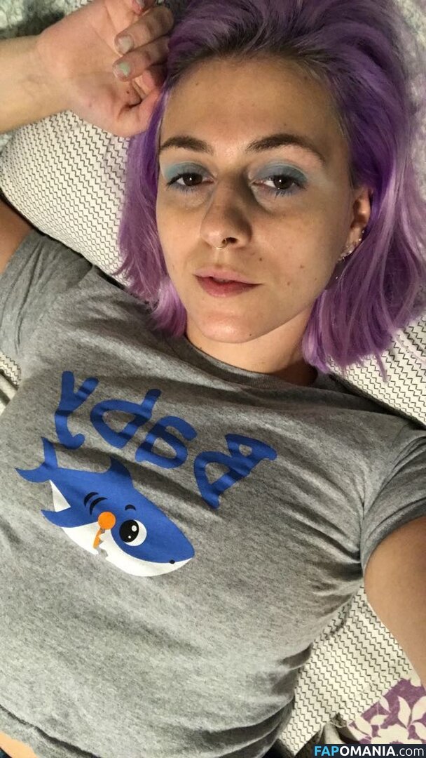 Hannah Schewel Nahý Uniklá fotka #3