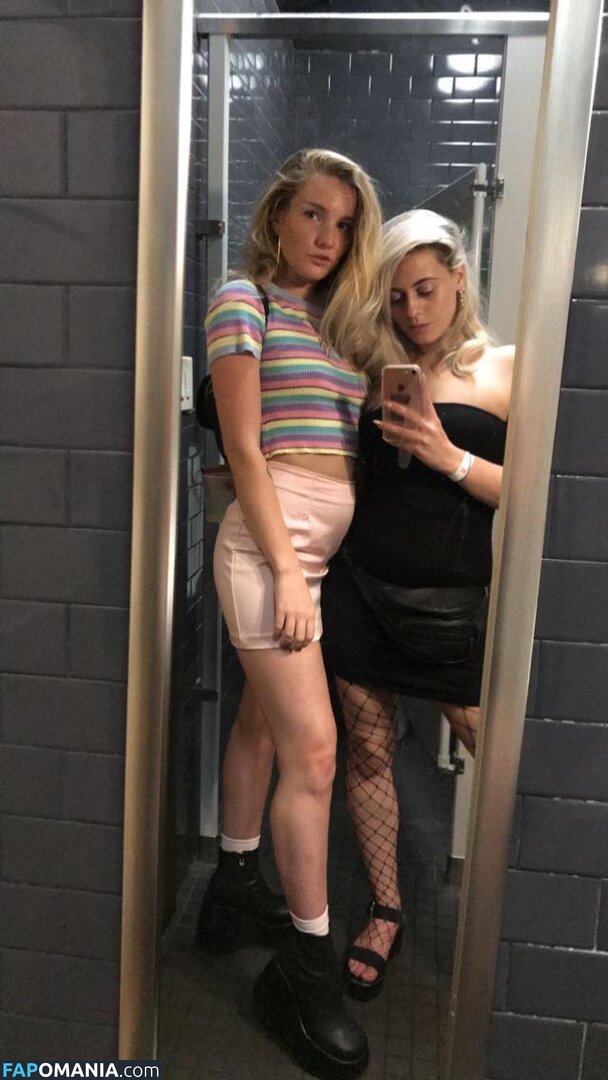 Hannah Schewel Nahý Uniklá fotka #41