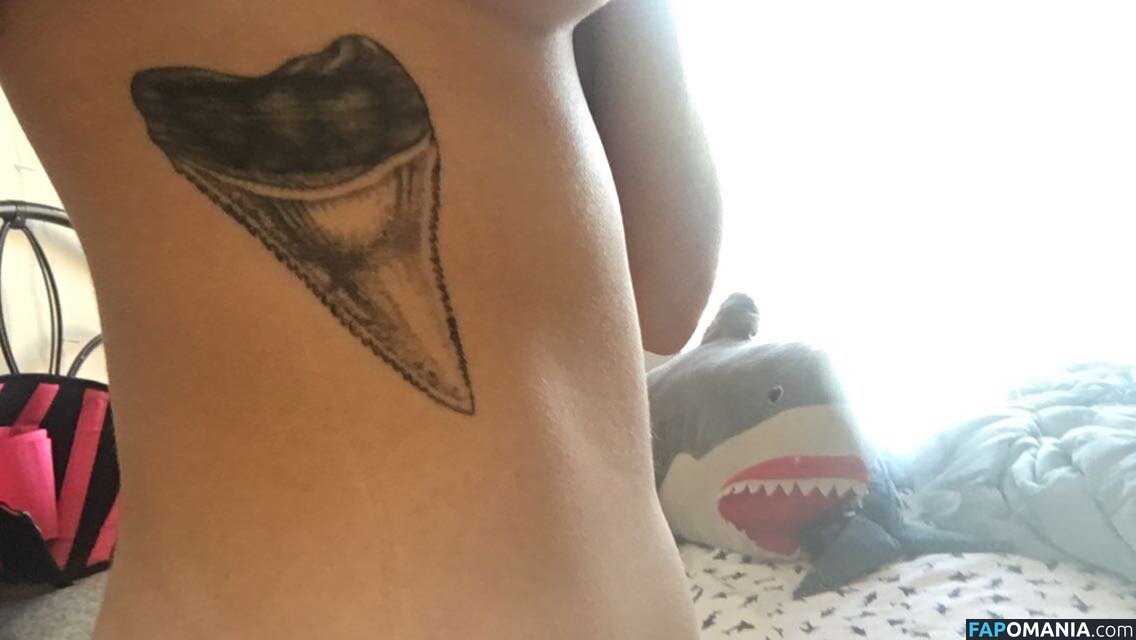 Hannah Schewel Nahý Uniklá fotka #51
