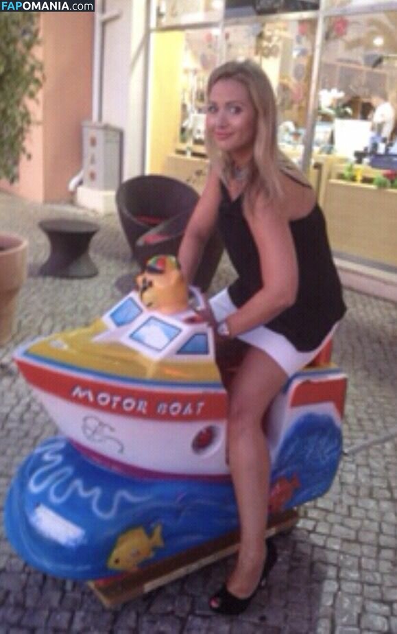 Hayley McQueen Nahý Uniklá fotka #23