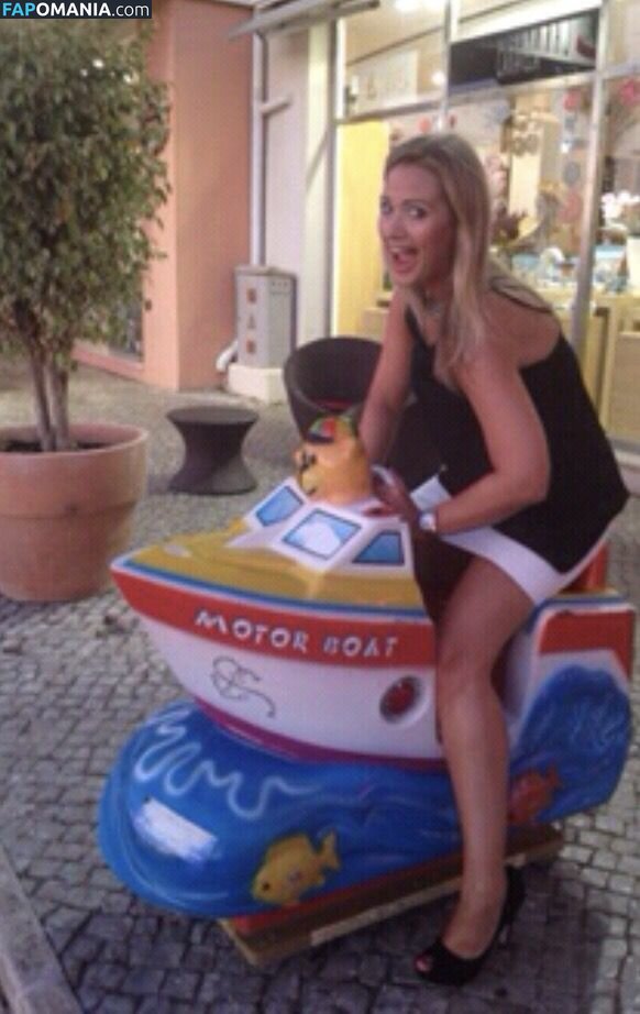 Hayley McQueen Nahý Uniklá fotka #24