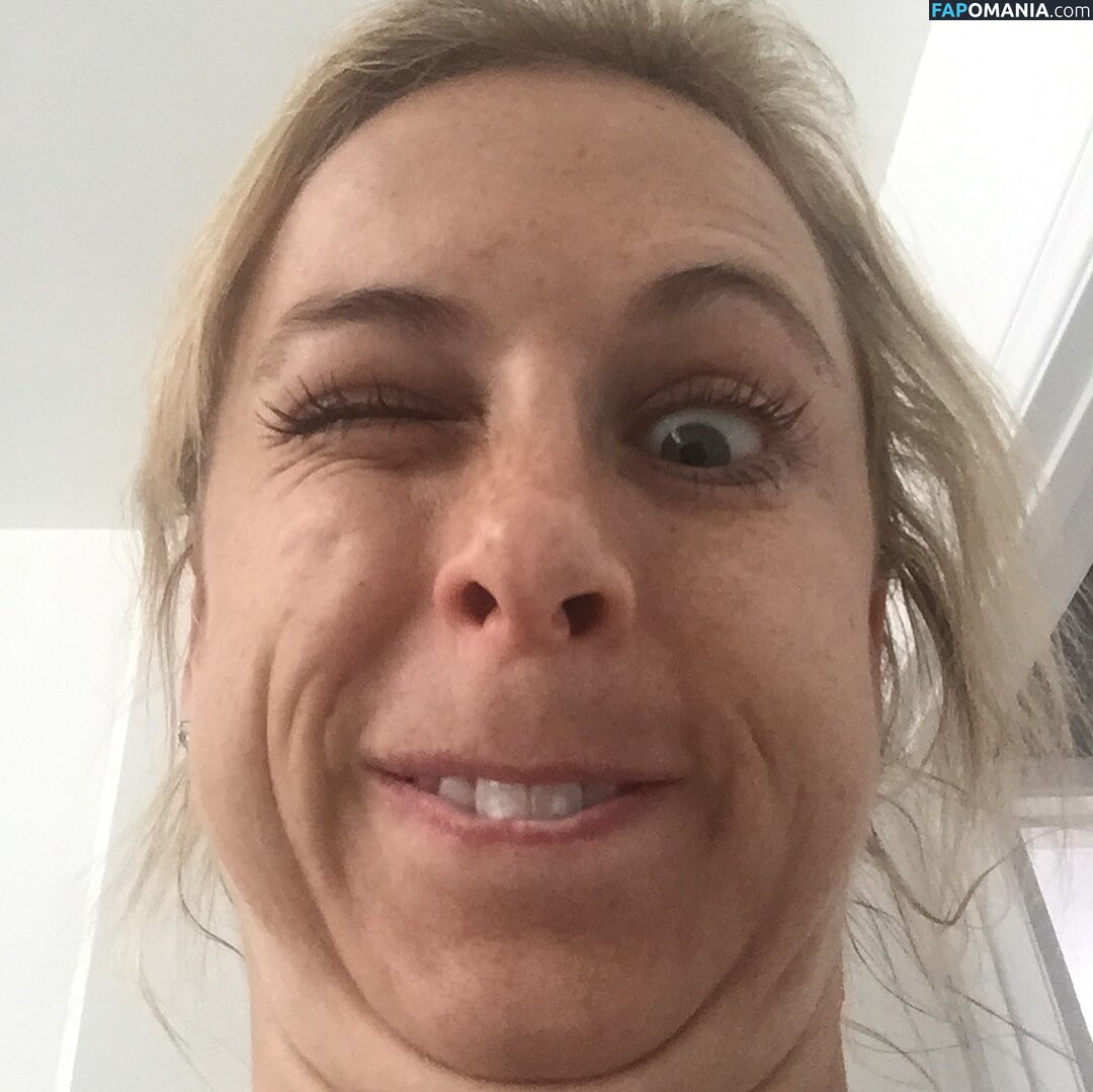 Iliza Shlesinger Nahý Uniklá fotka #178