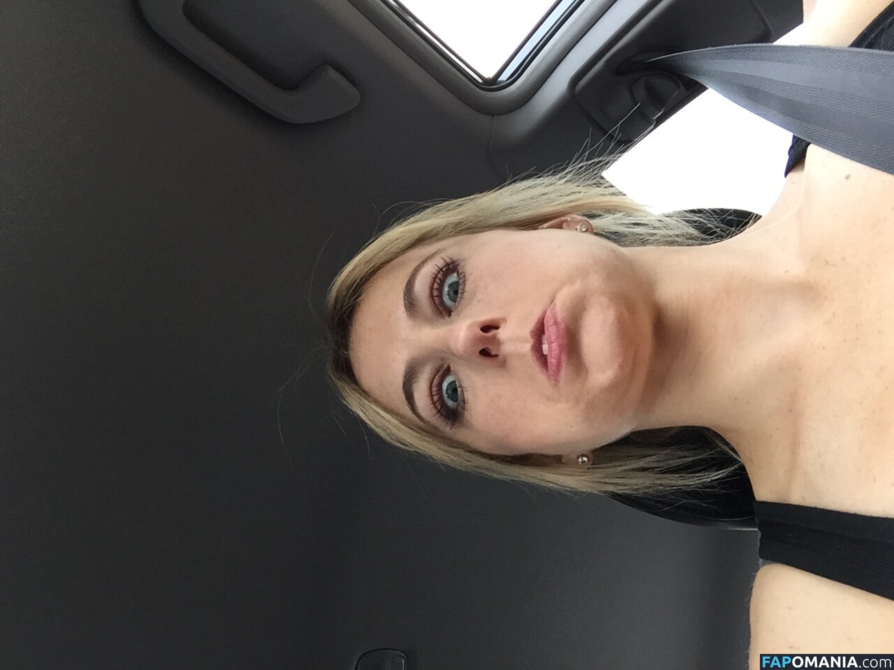 Iliza Shlesinger Nahý Uniklá fotka #185