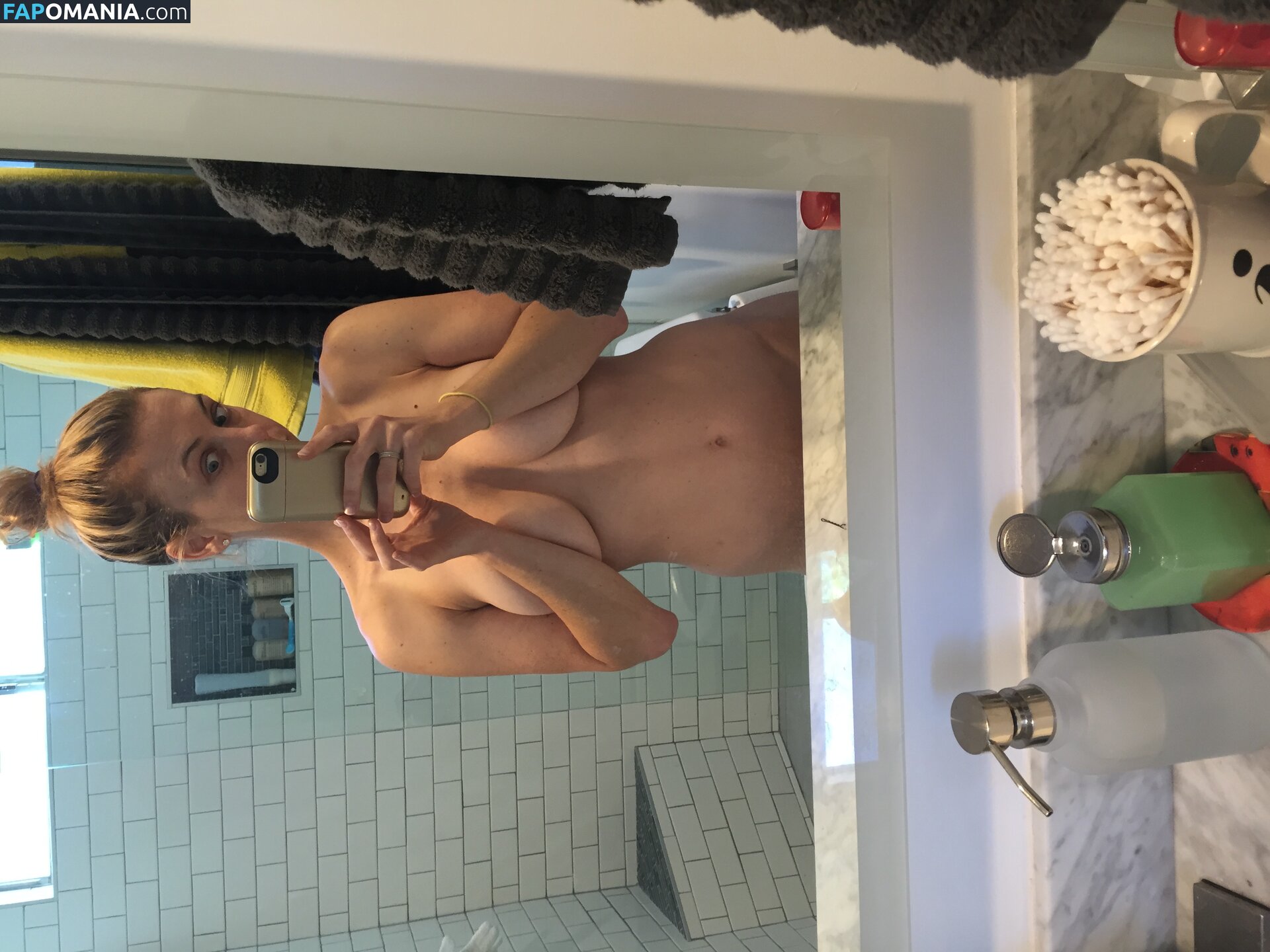 Iliza Shlesinger Nahý Uniklá fotka #197