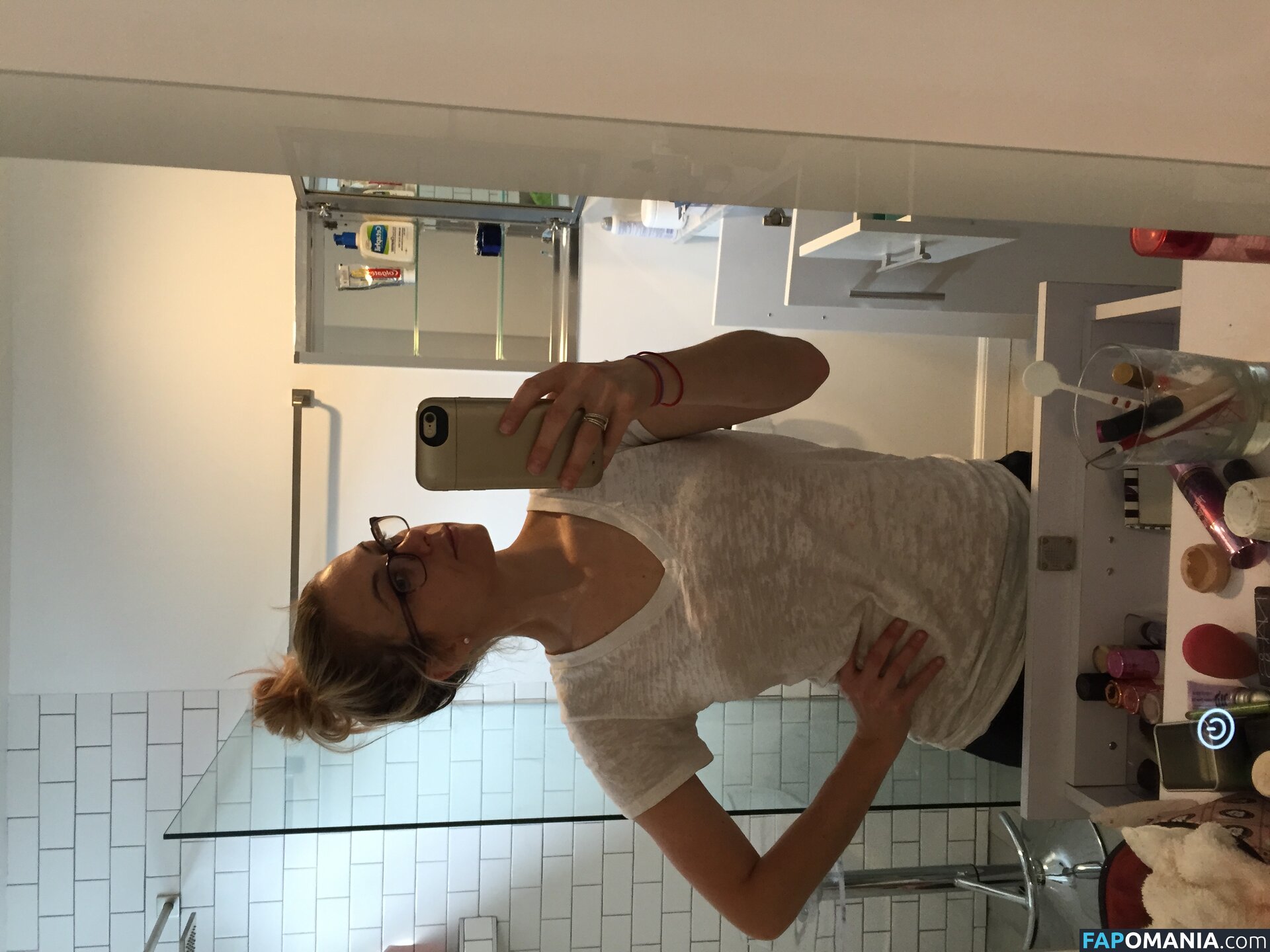 Iliza Shlesinger Nahý Uniklá fotka #198