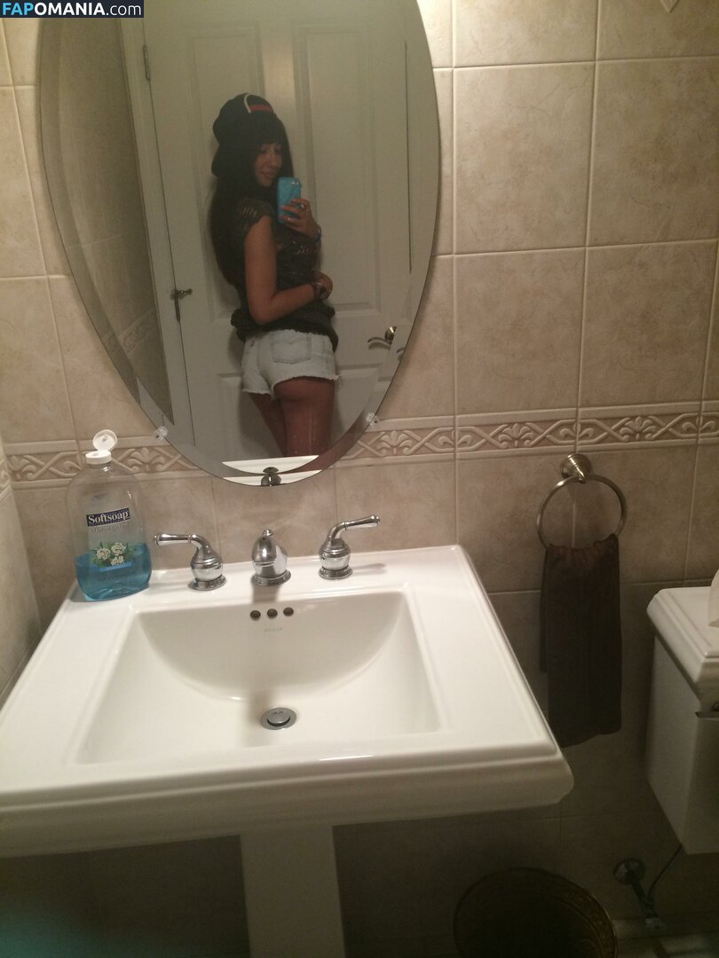 Jackie Cruz Nahý Uniklá fotka #15