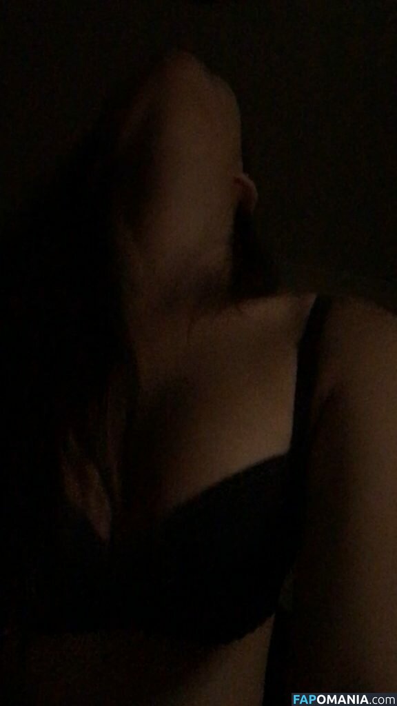 Janella Ooi Nahý Uniklá fotka #77