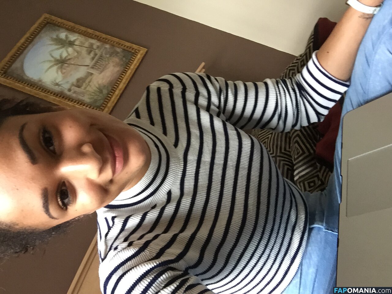 Jodie Williams Nahý Uniklá fotka #37