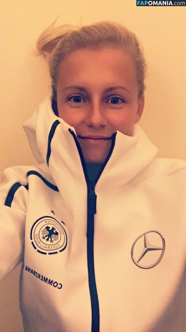 Julia Simic Nahý Uniklá fotka #52