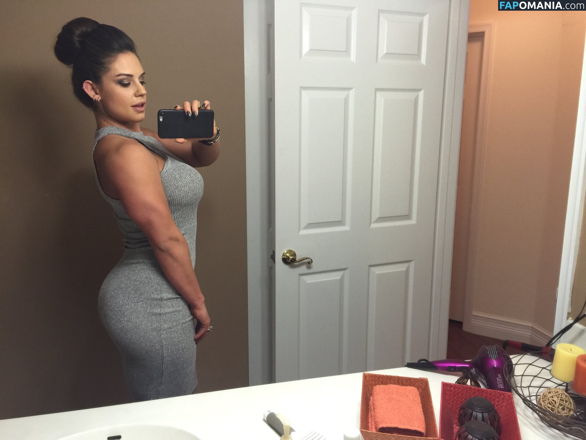 Kaitlyn WWE Nahý Uniklá fotka #137