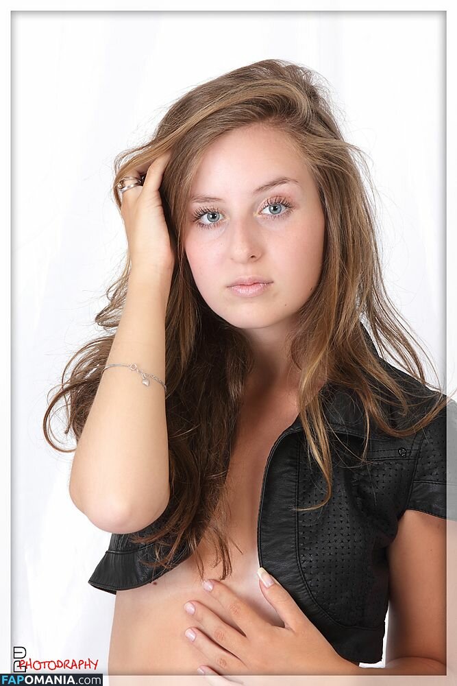 Katharina Bo Llig Nahý Uniklá fotka #178