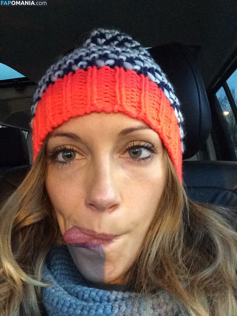 Katie Cassidy Nahý Uniklá fotka #12