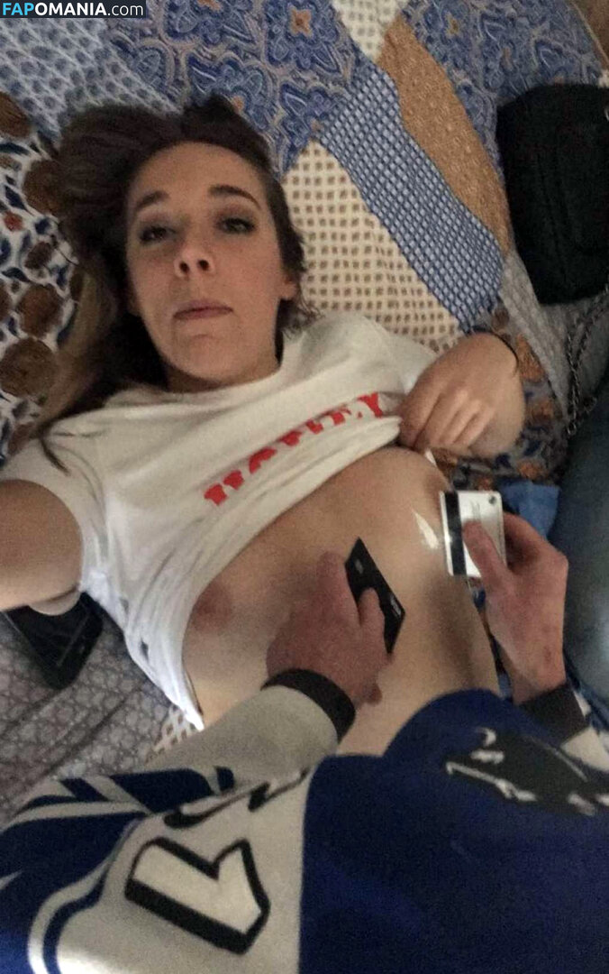 Kelsey Kay Holmer Nahý Uniklá fotka #17