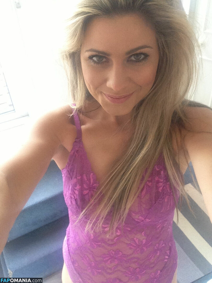 Kirsty Duffy Nahý Uniklá fotka #12