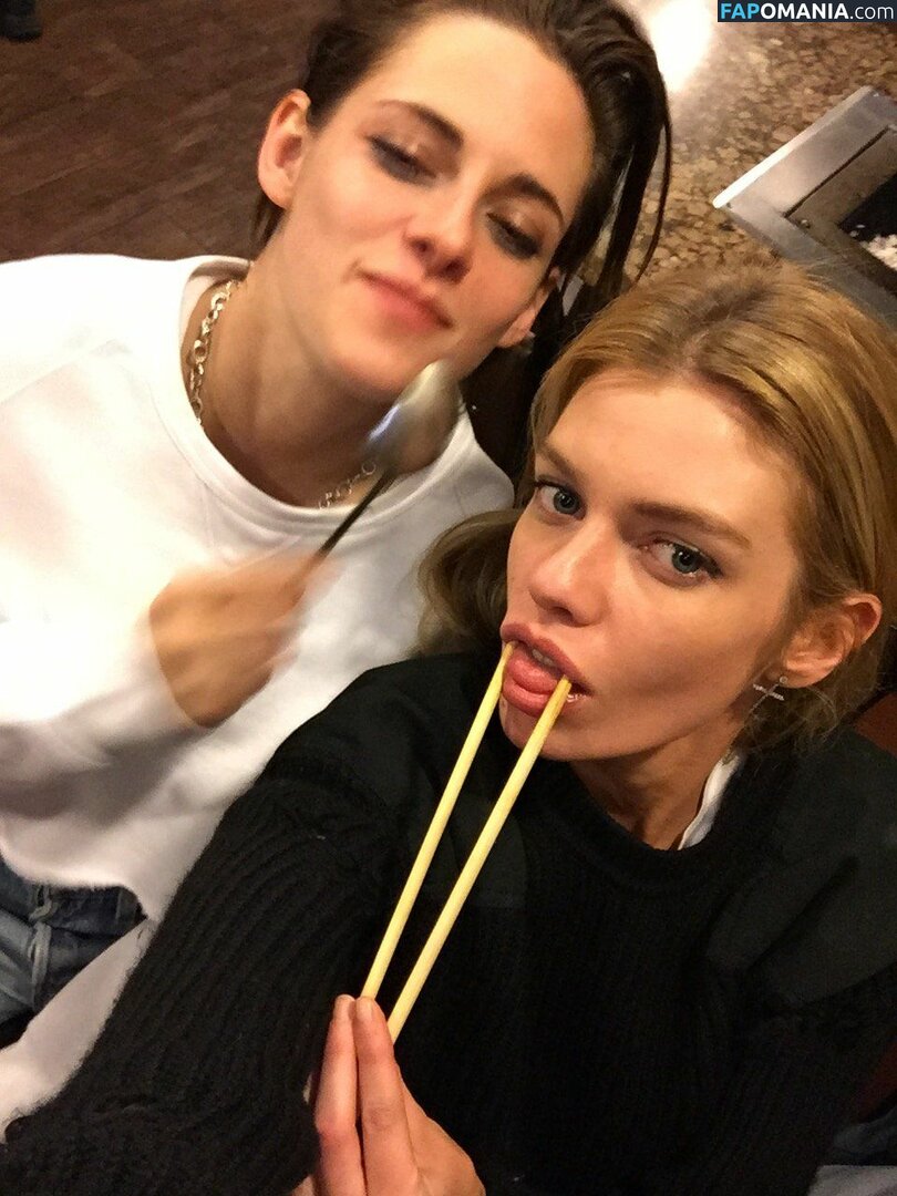 Kristen Stewart Nahý Uniklá fotka #35