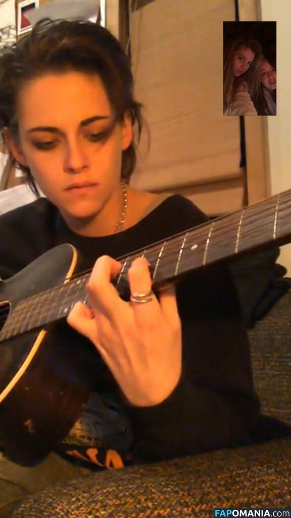 Kristen Stewart Nahý Uniklá fotka #325